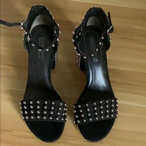 Alexander mcQueen 39.5 sandals